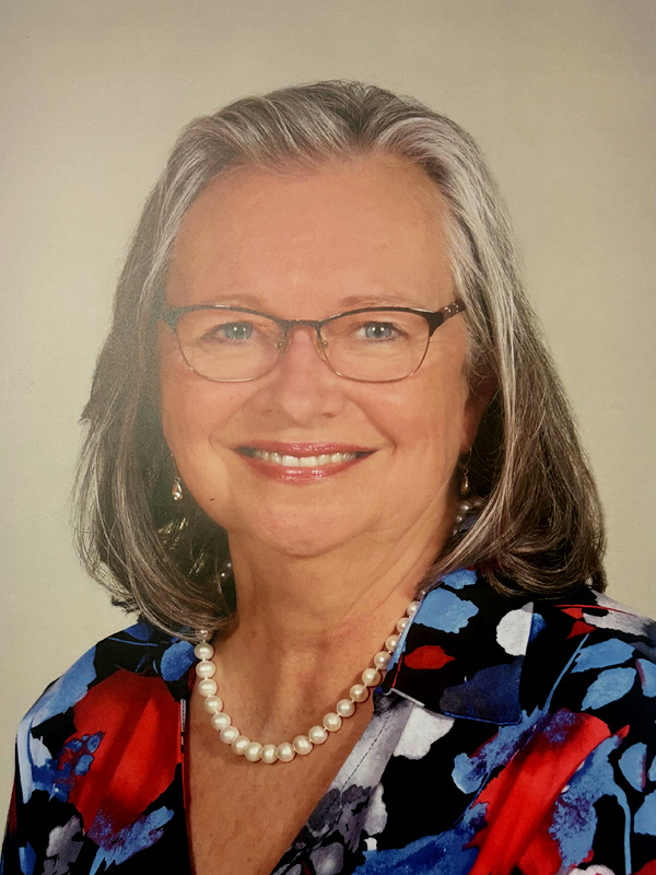 Cindy-Hunter,-Board-Member